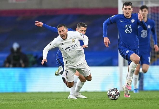 人手不足的 人手不足的